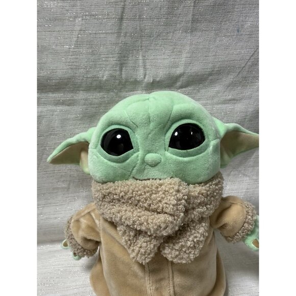 Star Wars Mattel Mandalorian The Child Baby Yoda Grogu Plush - Picture 2 of 7